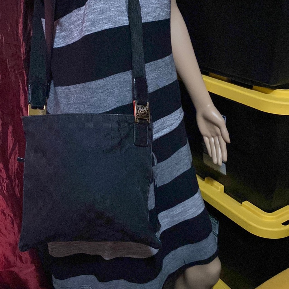 gucci crossbody